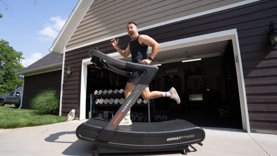 Best Treadmill Workouts for Weight Loss: Reach Your Goals With This Machine