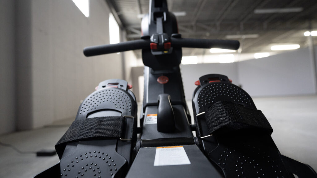 Foot spot on the echelon-row-s