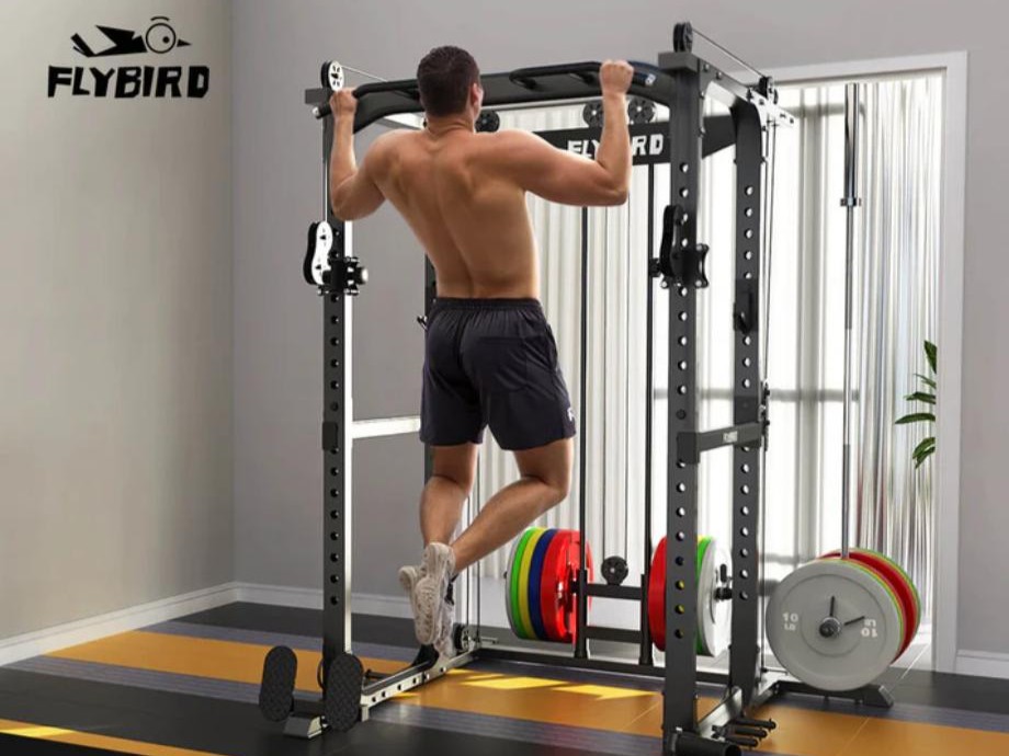 Pull-ups on the FLYBIRD All-In-One Power Rack with Pulley System