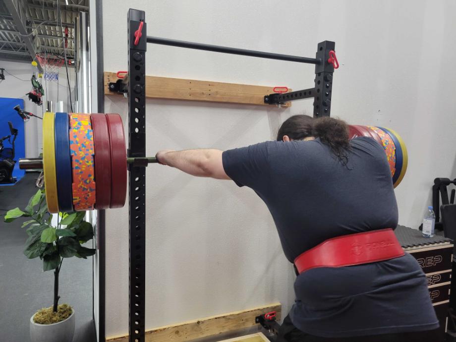 Giant Lifting Wall Rack 2.0 Review (2026): Compact, Durable, and High-Value