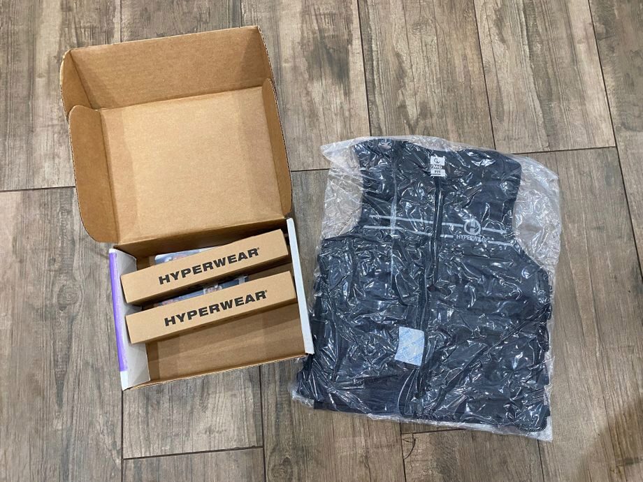 Unboxing the Hyperwear Hyper Vest Fit