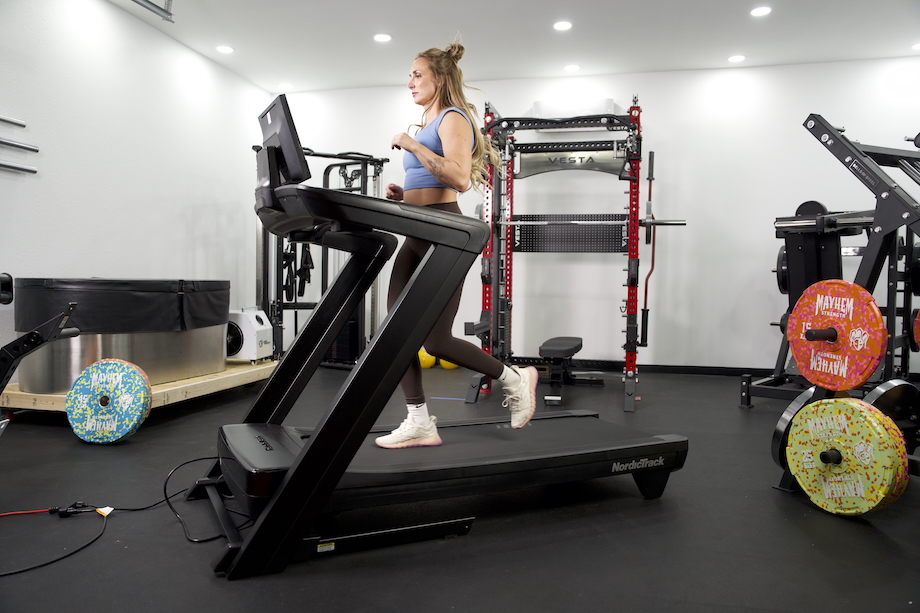 GGR Everything lead reviewer Lindsay Scheele running on the NordicTrack 1750 Commercial Treadmill