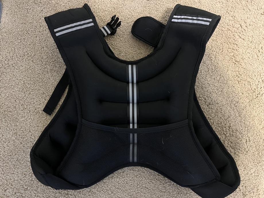 Zelus Weighted Vest back pocket